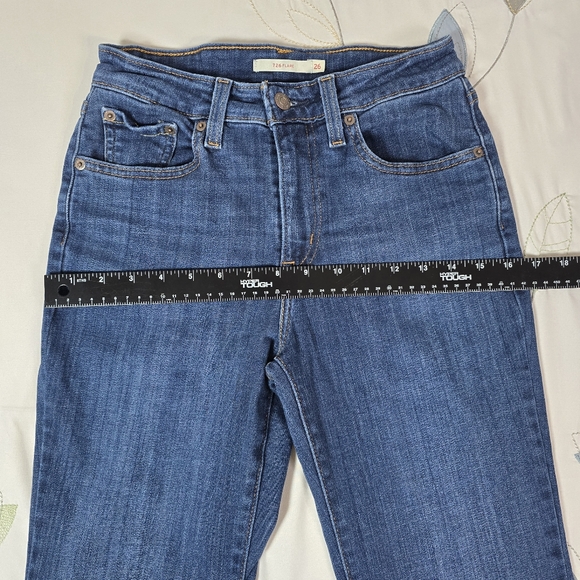 Levi Strauss & Co. Jeans, 726 High-Rise Flare, Dark Denim, Women's, Size W26 L32 - Picture 9 of 13